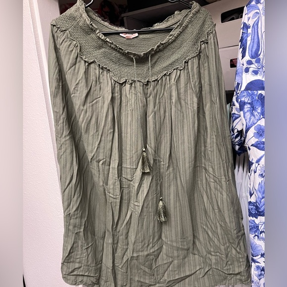 Knox Rose Tops - Knox Rose Olive Green Midi Skirt M